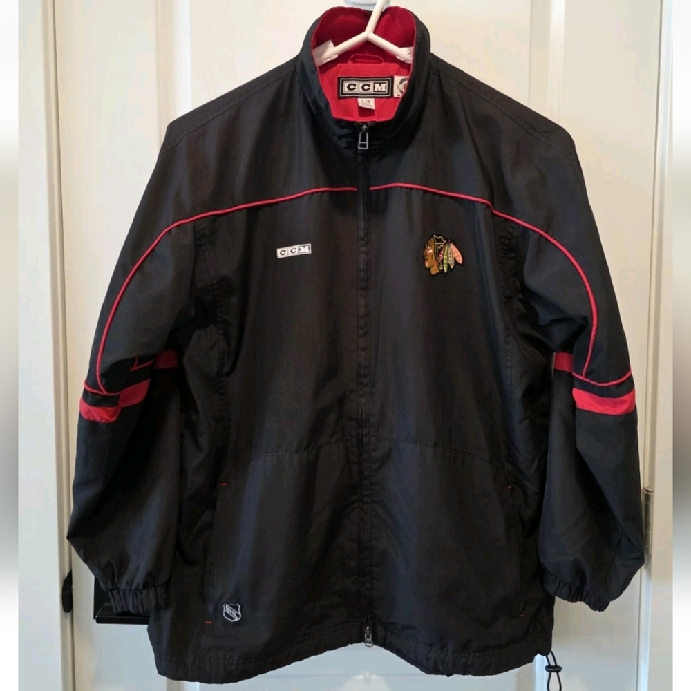 CCM Chicago Blackhawks Mens Large Jacket Black Center Ice Authentic NHL